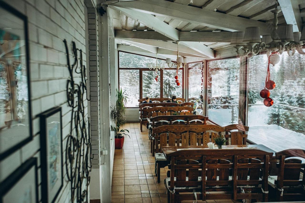 Hoch Land Otel Yablunytsia Dış mekan fotoğraf