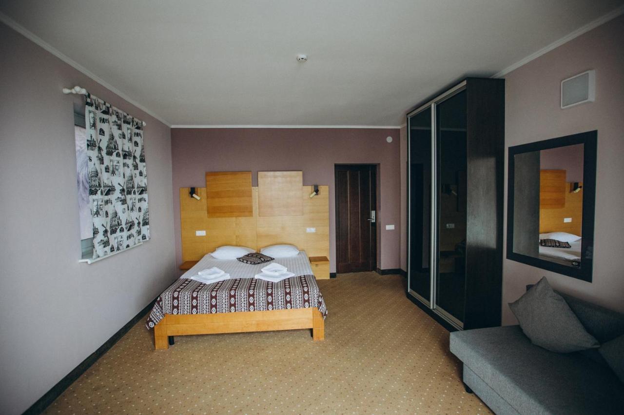 Hoch Land Otel Yablunytsia Dış mekan fotoğraf