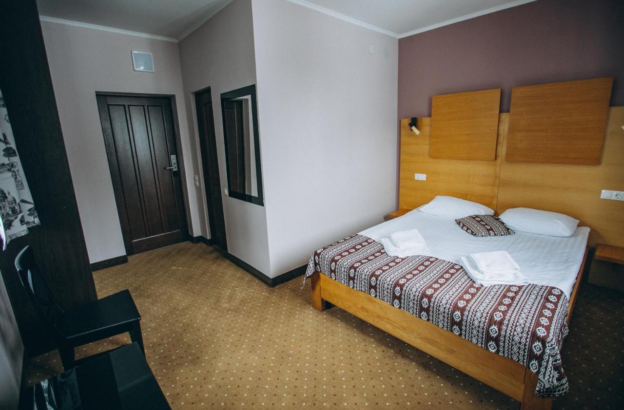 Hoch Land Otel Yablunytsia Dış mekan fotoğraf